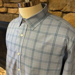 UNTUCKit Gray and Blue Checkered Shirt men’s size extra large